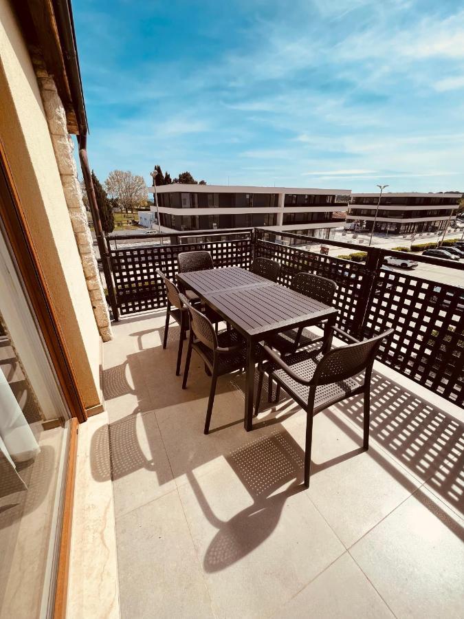Apartman Bijeca - Медулин Экстерьер фото
