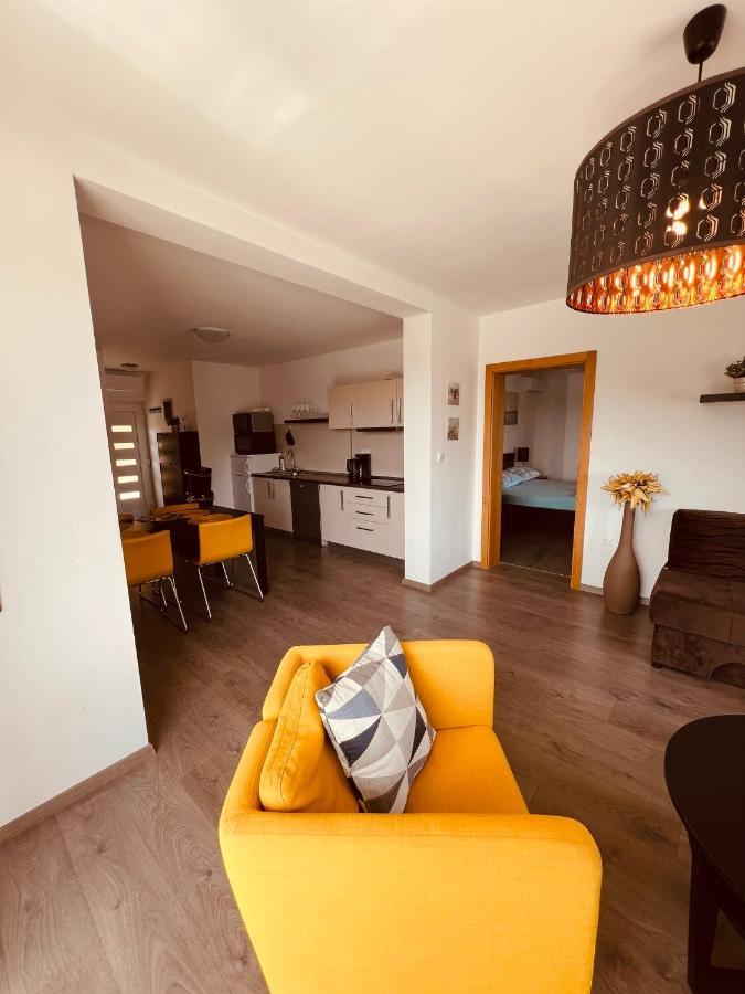Apartman Bijeca - Медулин Экстерьер фото