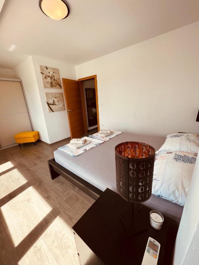 Apartman Bijeca - Медулин Экстерьер фото
