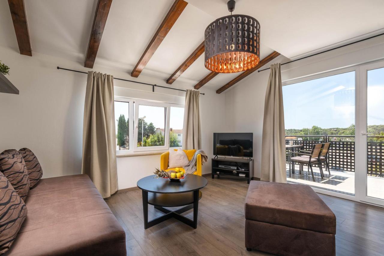 Apartman Bijeca - Медулин Экстерьер фото